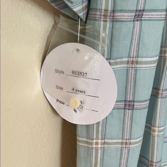 Sarah Louise Plaid Long Sleeve Smocked Dress with Peter Pan Collar. Classic! - Picture 9 of 9